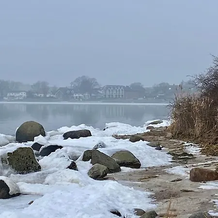 アパート Lieblingsplatz Ruegen Mit Meerblick, Sauna & Kamin