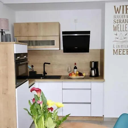 Lieblingsplatz Ruegen Mit Meerblick, Sauna & Kamin * Alt Reddevitz