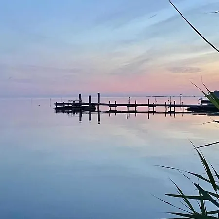 Lieblingsplatz Ruegen Mit Meerblick, Sauna & Kamin Alt Reddevitz