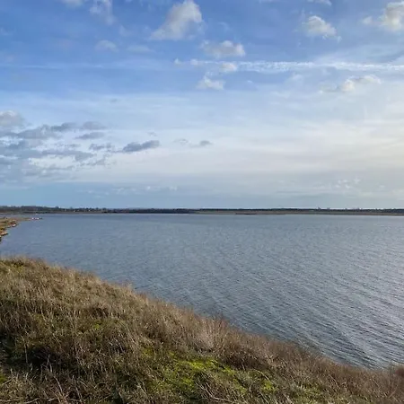 アパート Lieblingsplatz Ruegen Mit Meerblick, Sauna & Kamin