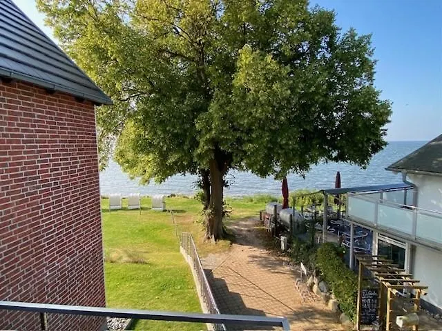 Lieblingsplatz Ruegen Mit Meerblick, Sauna & Kamin Apartment